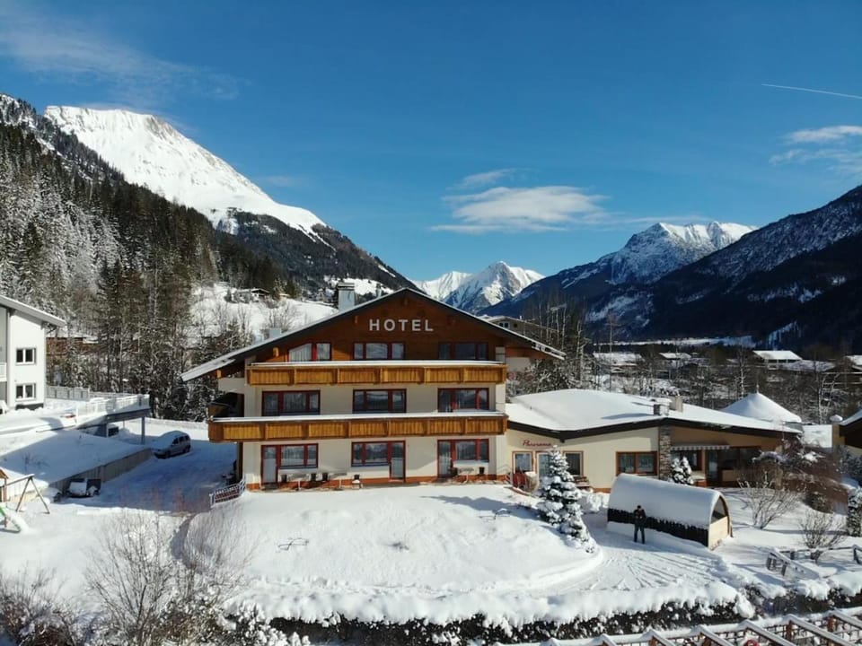 Property building, Winter