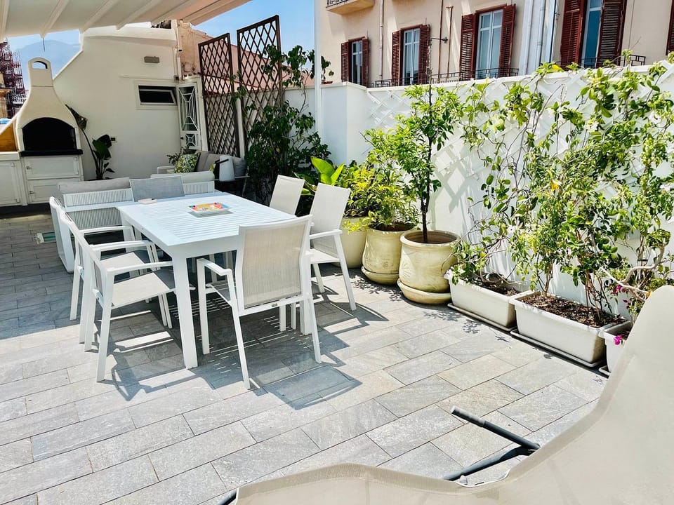 Balcony/Terrace, Balcony/Terrace