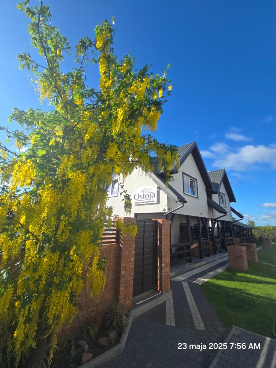 Domki Apartamentowe Ostoja House in West Pomeranian Voivodeship, Poland