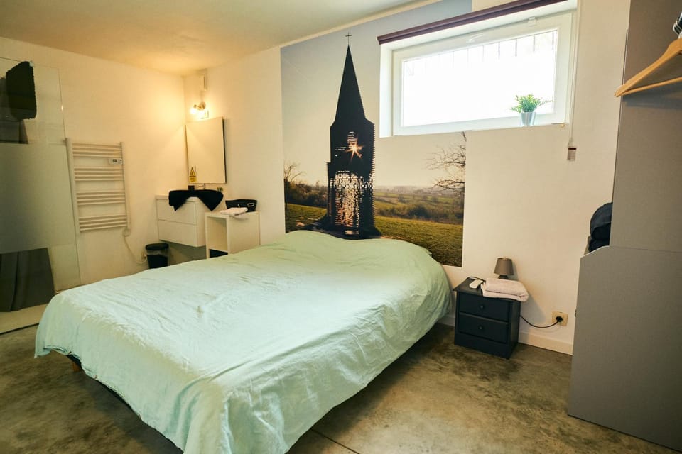 Bed, Bathroom, Photo of the whole room, Bedroom