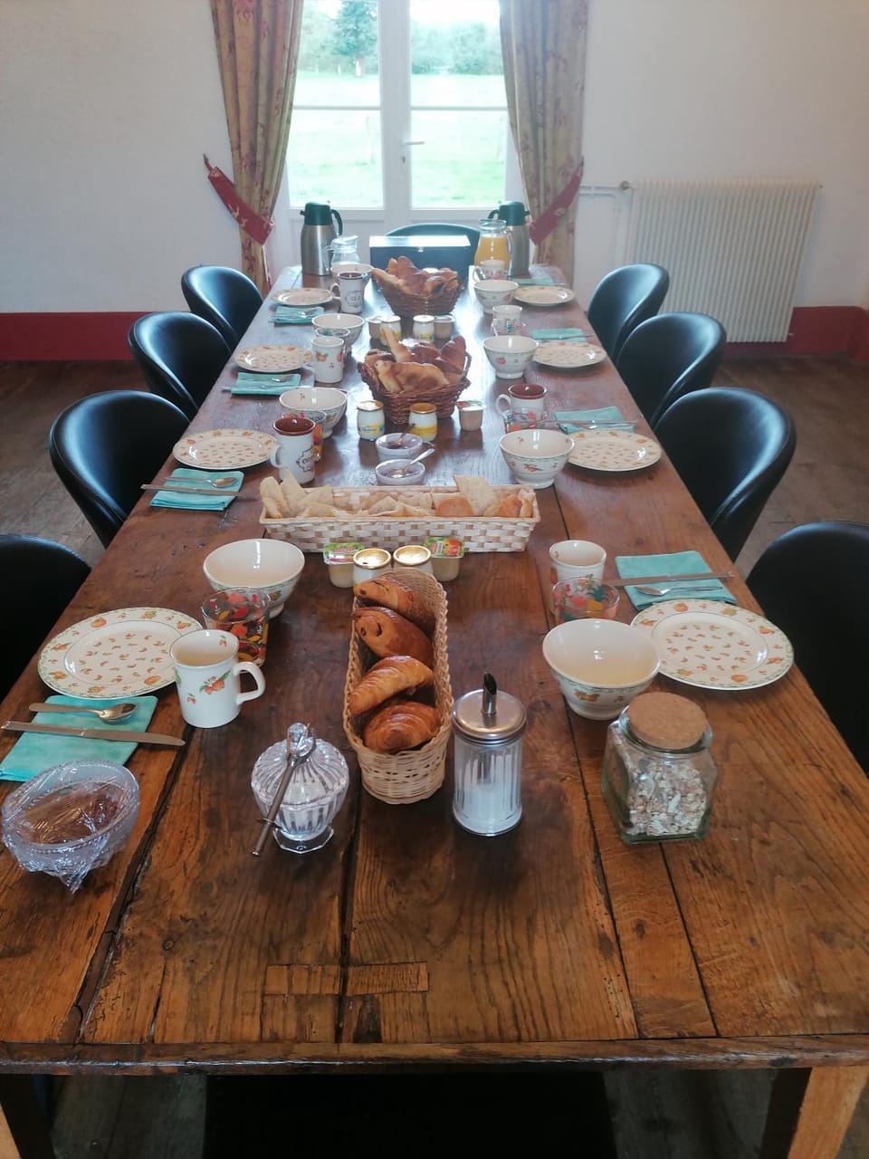 Banquet/Function facilities, Food