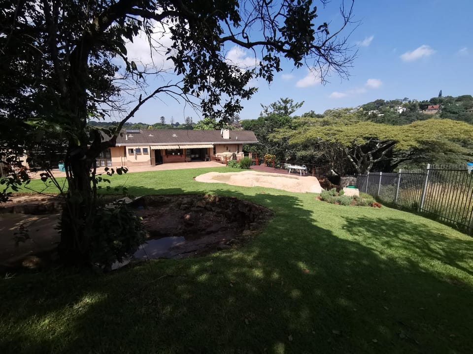 Property building, Garden