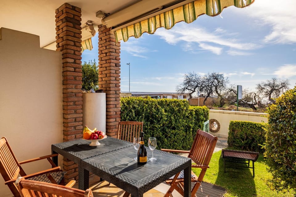 Garden, Garden view