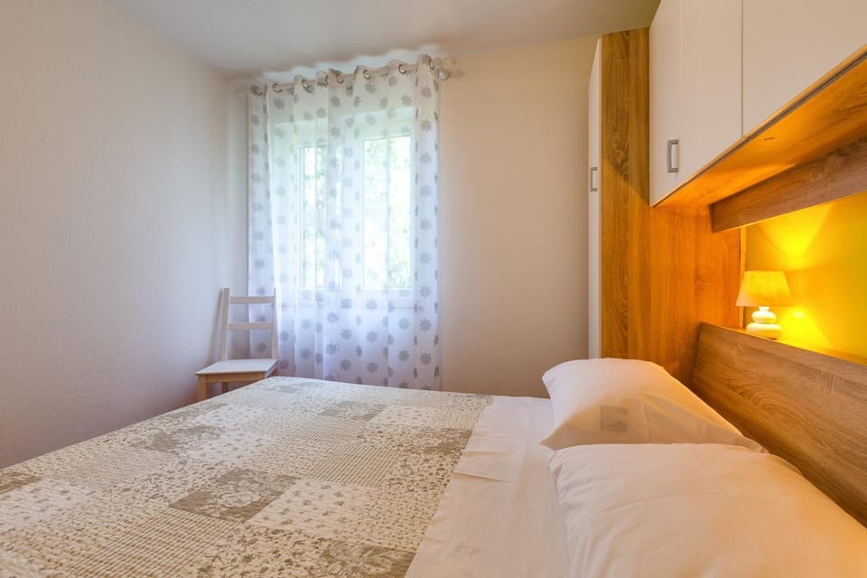 Apartments Matea, Mali Lošinj Bed and Breakfast in Mali Losinj
