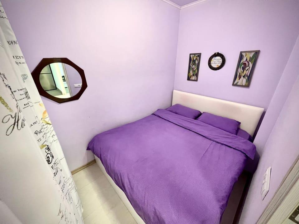 Fantastic View on Chisinau Center - Super Fast WiFi - Two Botanical Gardens - 2BR Apartment in Chișinău