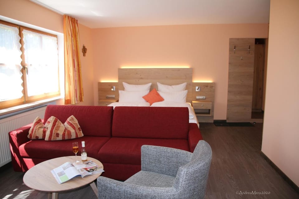 Photo of the whole room, Seating area, Bedroom