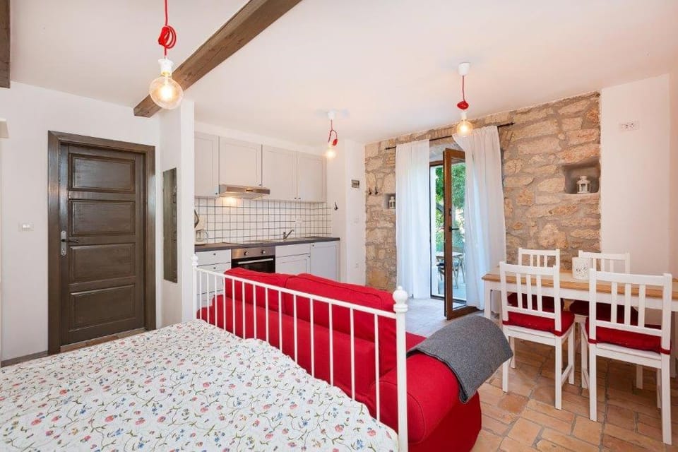 Dining area, Bedroom