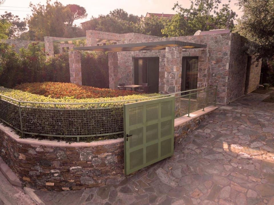 Property building, Parking