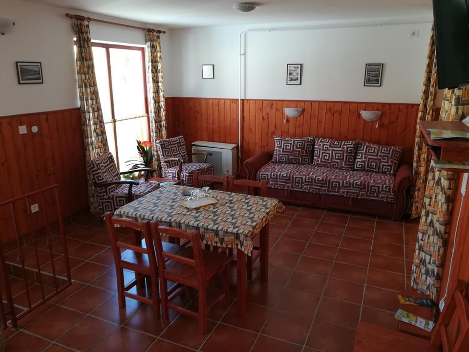 Centrál Apartman Apartment in Slovakia
