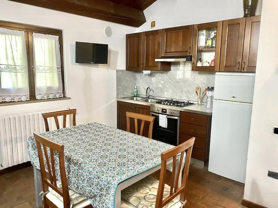 Appartamento Santamarcellina Apartment in Marche
