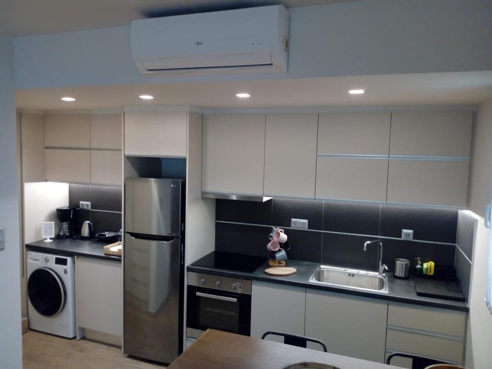 Coffee/tea facilities, Kitchen or kitchenette