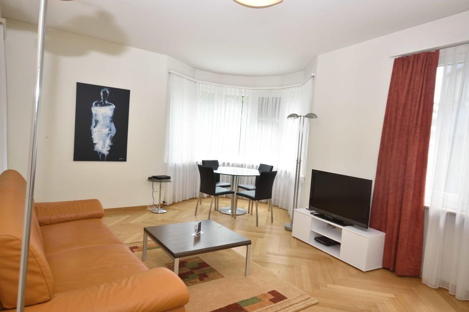 Spacious 1BR near Lake and Opera - Mill 3 11 Apartment in Zurich City
