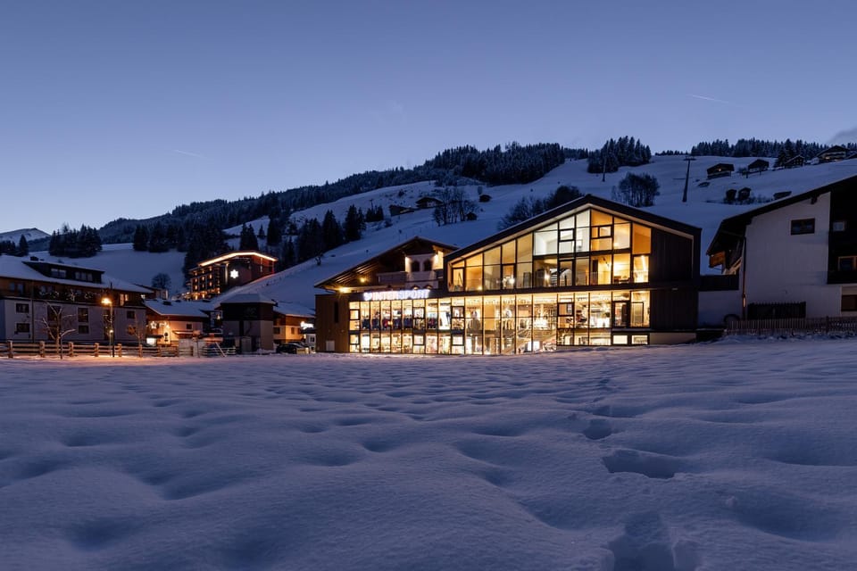 Property building, Night, Natural landscape, Winter, Mountain view