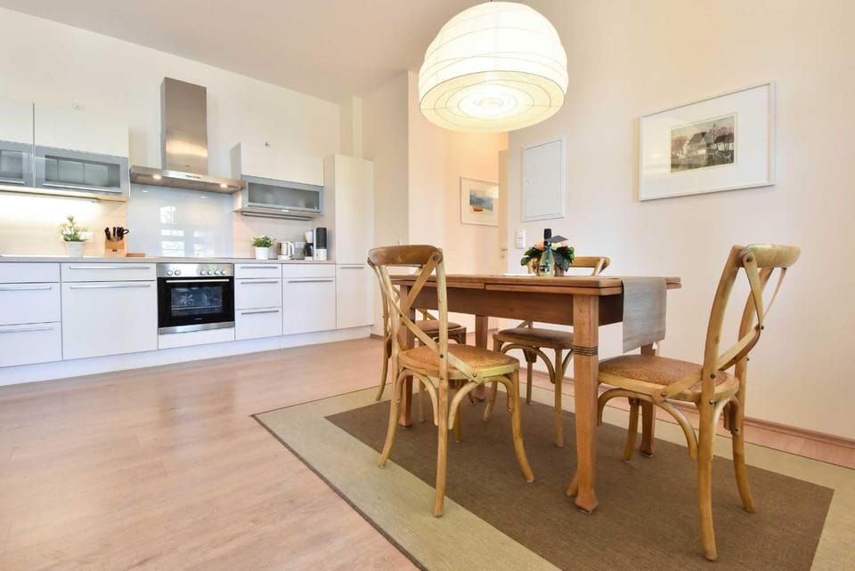 Villa Waldschloss Wohnung 02 Apartment in Heringsdorf