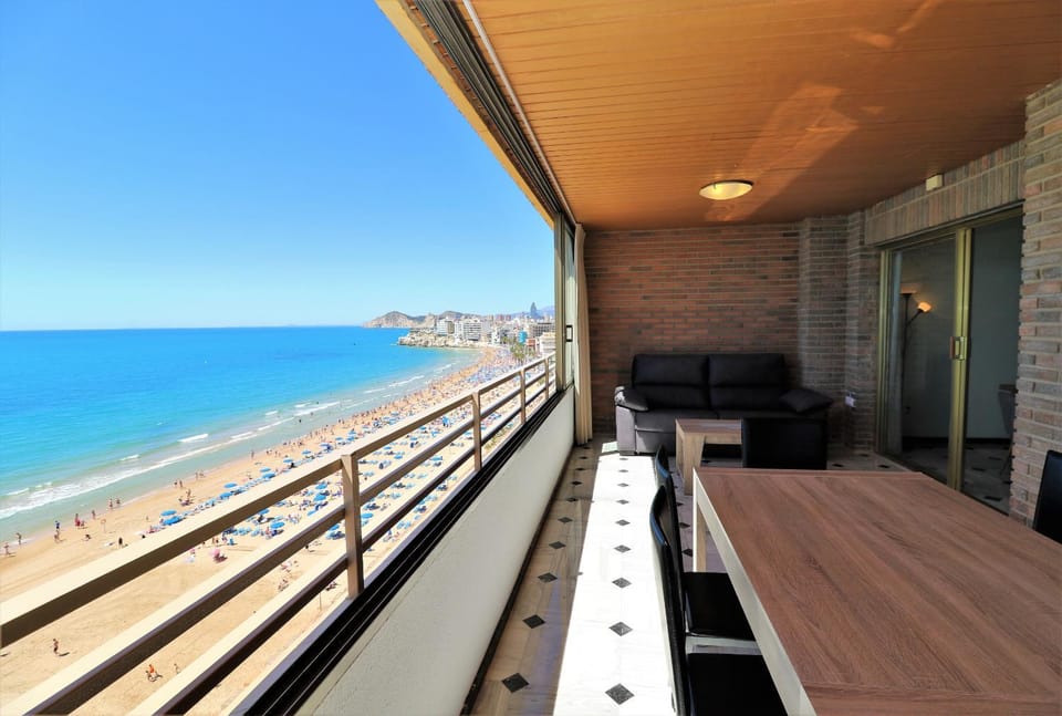 Spring, Day, Coffee/tea facilities, View (from property/room), Balcony/Terrace, Living room, Other, Dining area, On site, City view, Landmark view, Mountain view, Pool view, Sea view, Street view