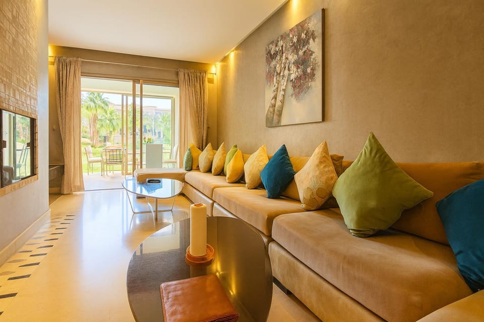 Luxury Golf Aparts Pool View Apartment in Marrakesh