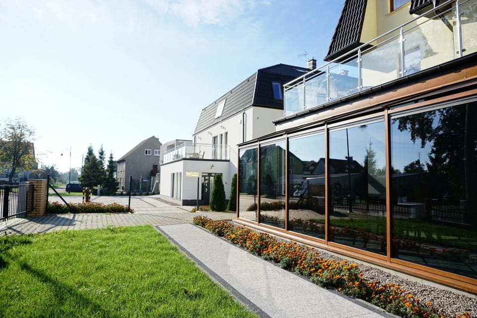 Facade/entrance, Garden