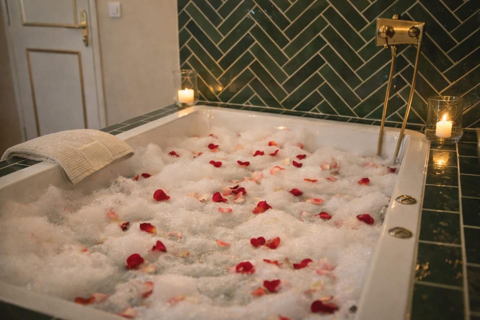 Hot Tub, Hot Tub, Spa and wellness centre/facilities, Spa and wellness centre/facilities