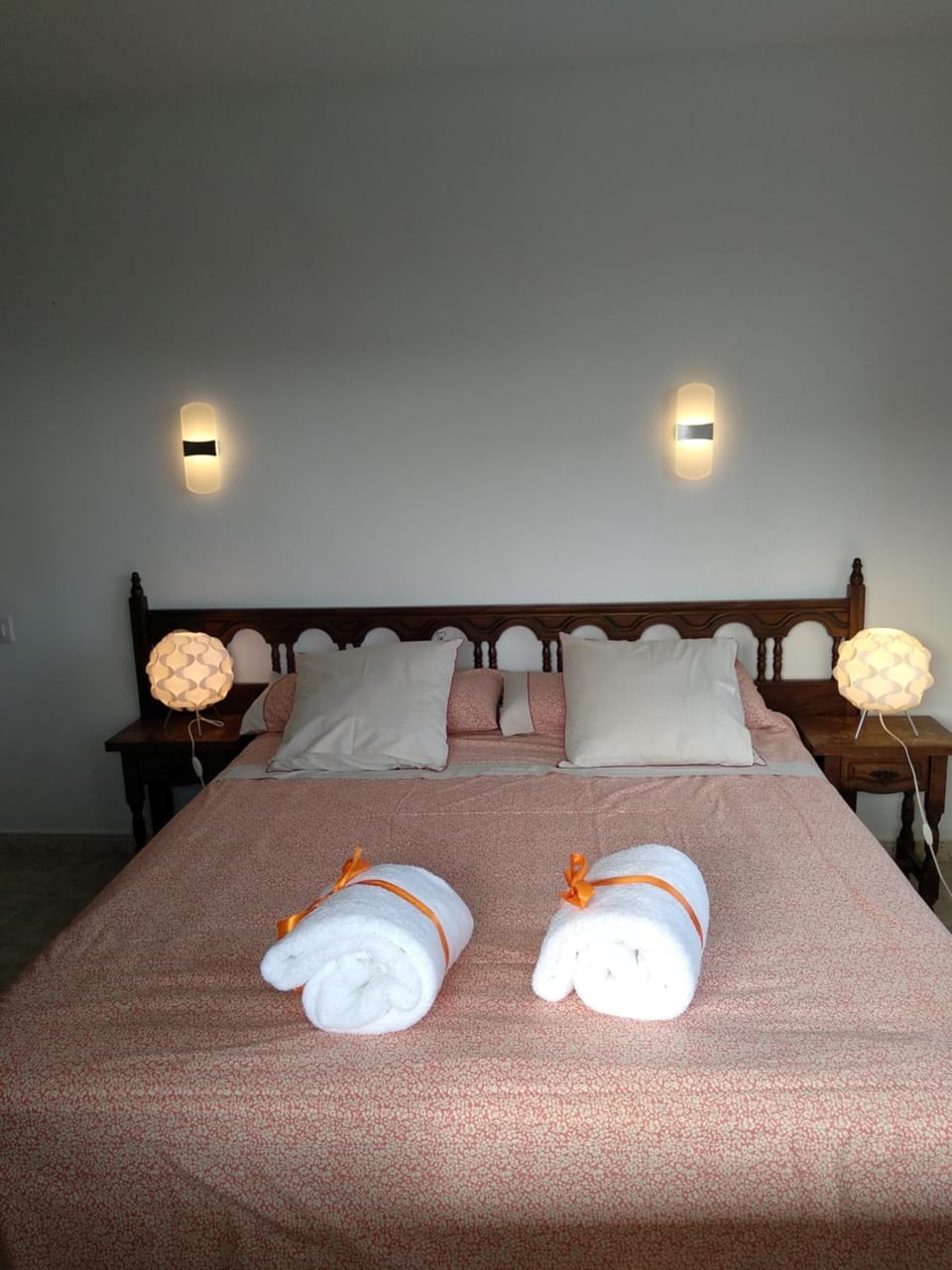 Sea front apartment in Platja Pals with terrace and parking Apartment in Baix Empordà