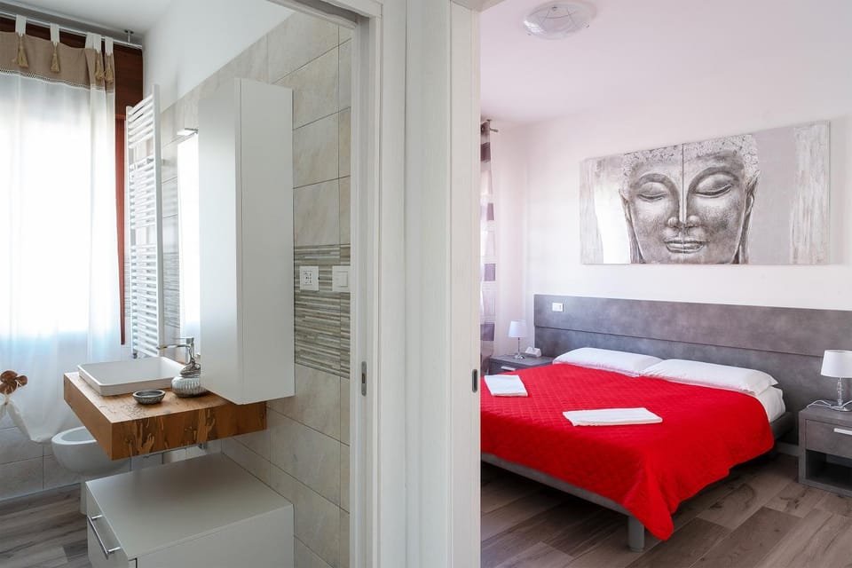 Bathroom, Bedroom
