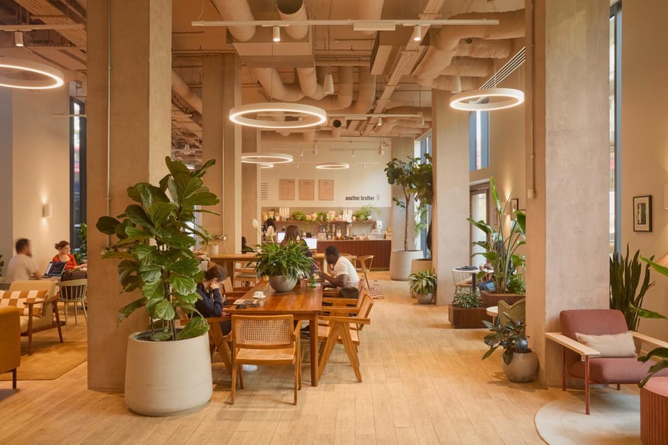 Restaurant/places to eat, Lobby or reception