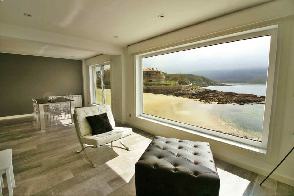 Living room, Sea view