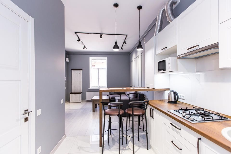 Kitchen or kitchenette