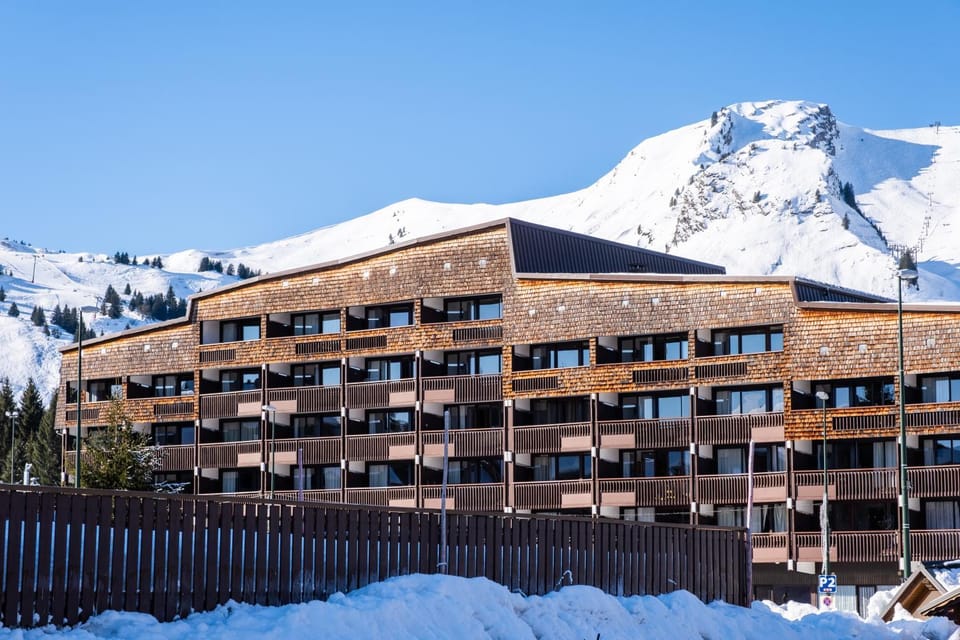 Property building, Nearby landmark, Day, Natural landscape, Winter