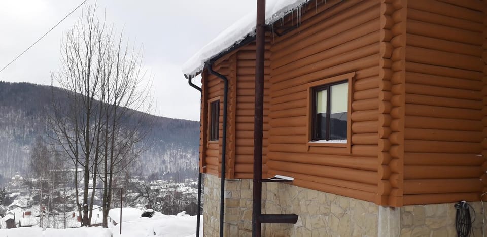 Вікенд House in Ukraine