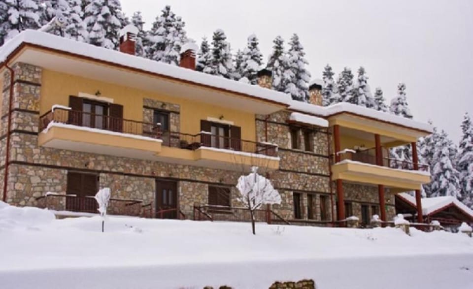 Property building, Winter