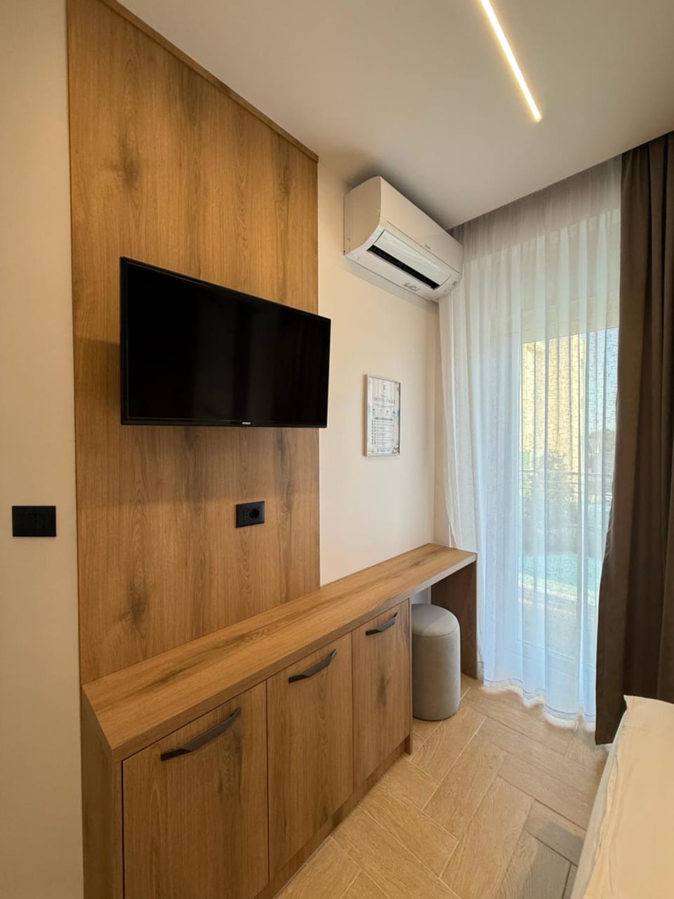 Kompleksi Jakaj Hotel in Montenegro
