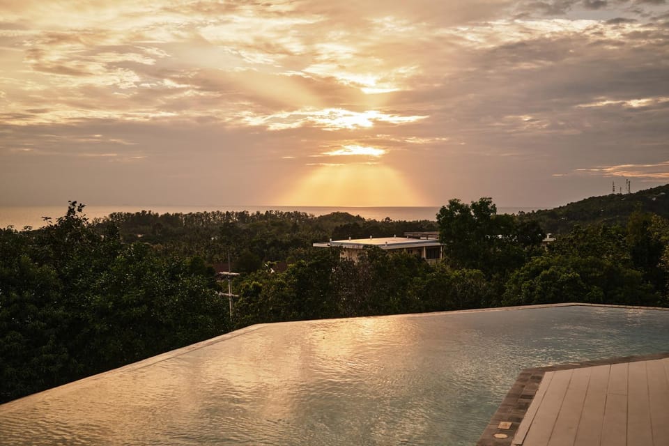 Natural landscape, Mountain view, Pool view, Swimming pool, Sunset