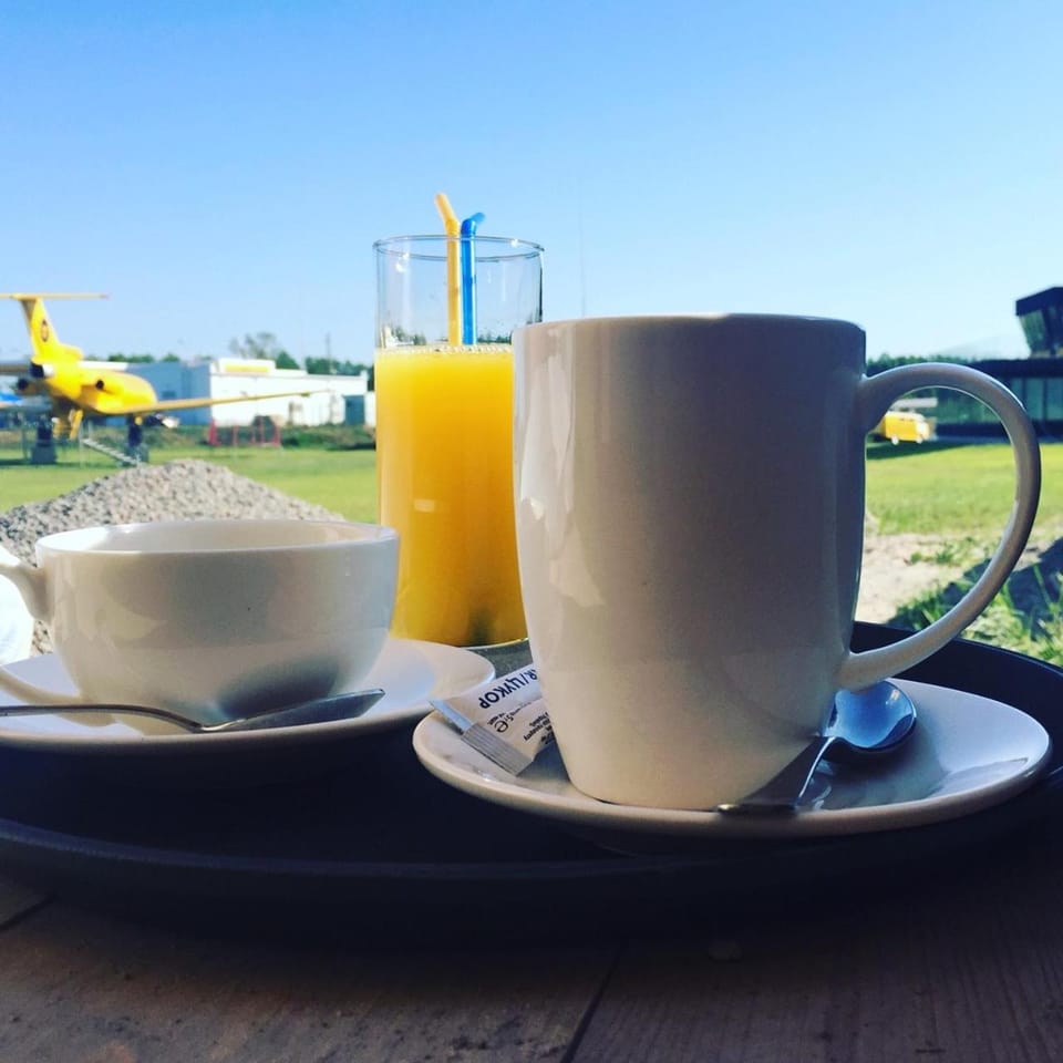 Coffee/tea facilities, Breakfast, Drinks