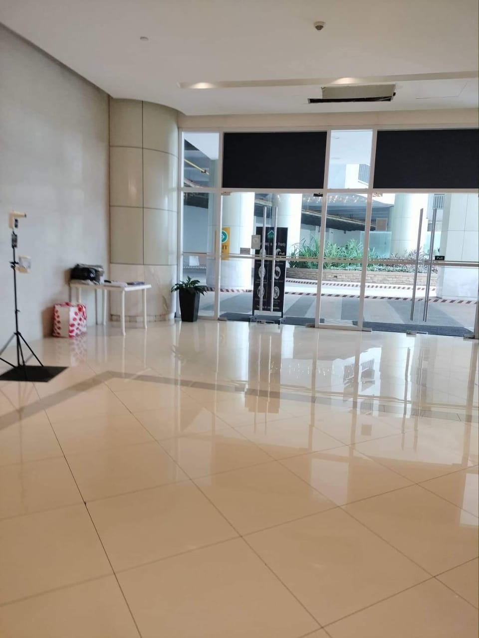 Cubao ManhattanHeights Unit 7EF Tower B, 1BR Apartment in Pasig