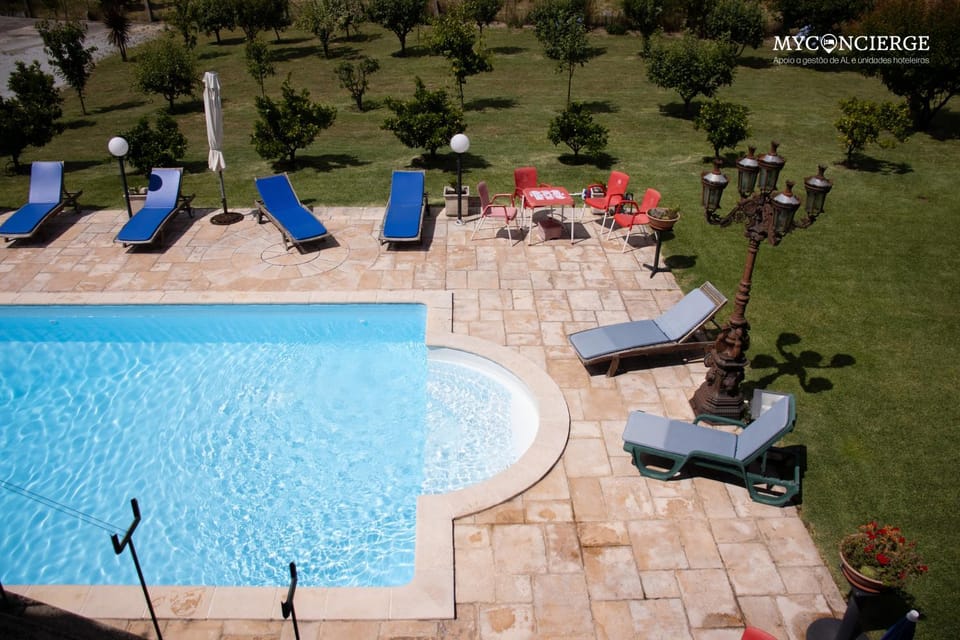 Swimming pool, Swimming pool