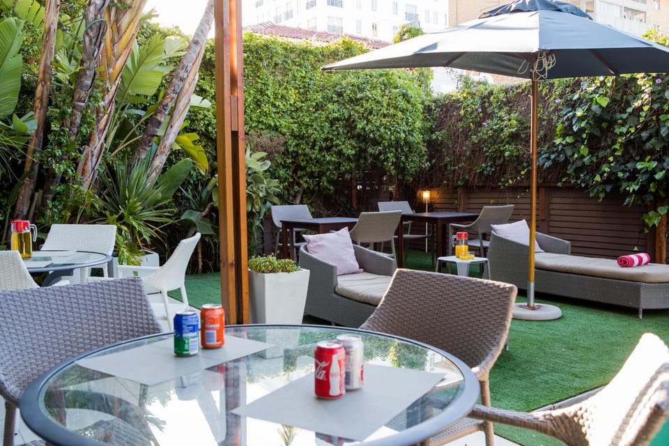 Garden, Seating area