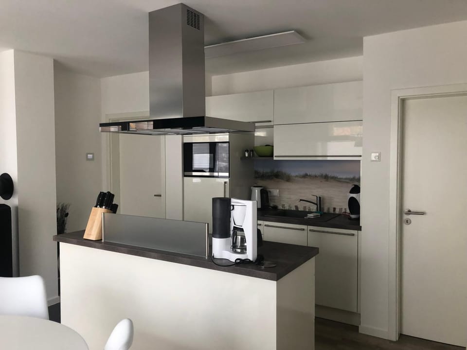 Coffee/tea facilities, Kitchen or kitchenette