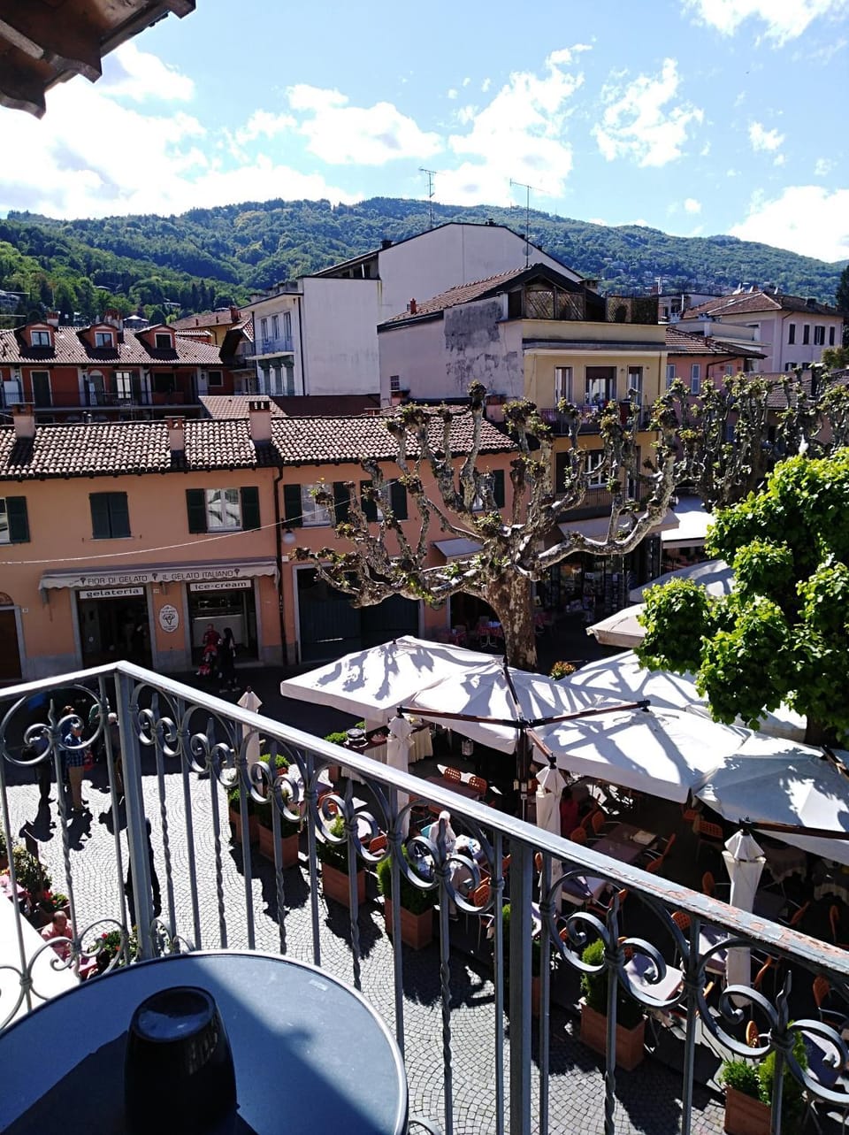 Balcony/Terrace, City view