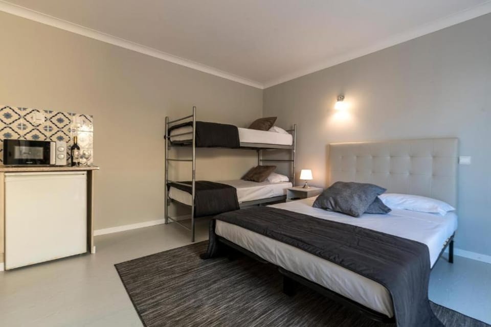 Bed, Kitchen or kitchenette, Bedroom, bunk bed