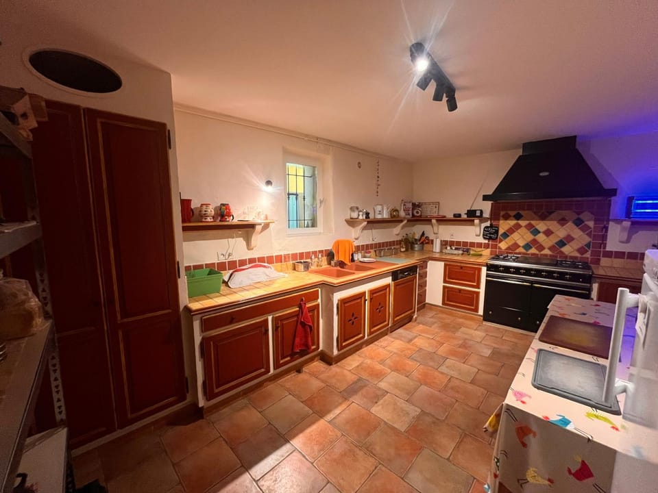 Communal kitchen