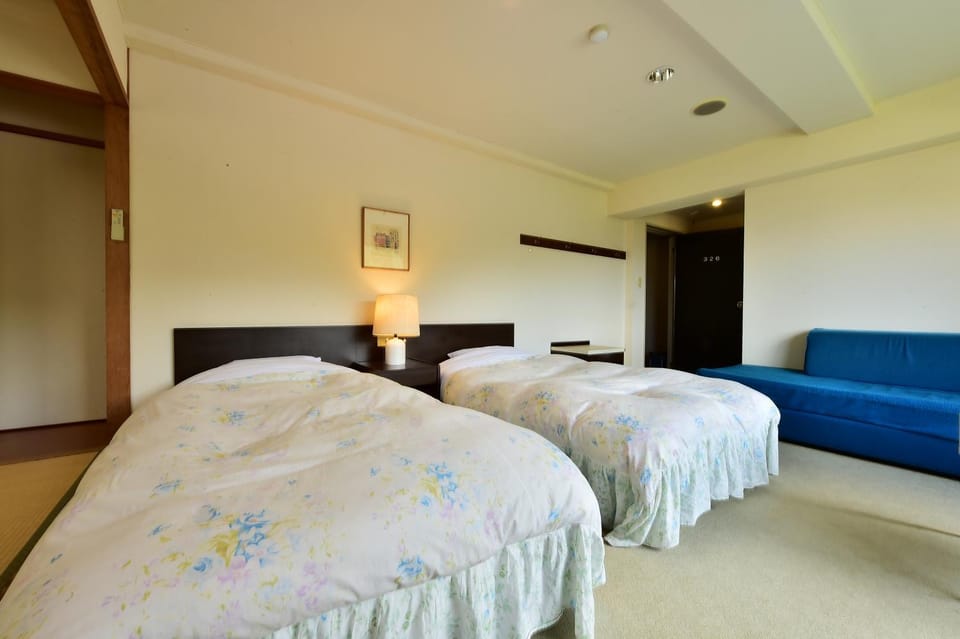 Hotel Heights Hotel in Shimotakai District