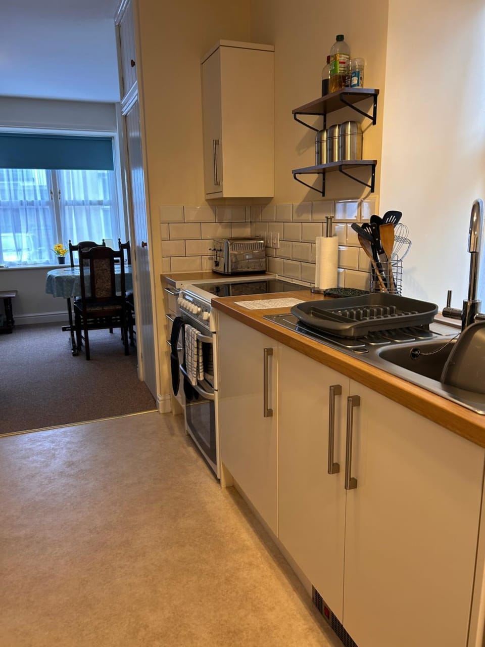 2 Bell Street Apartment in Wales