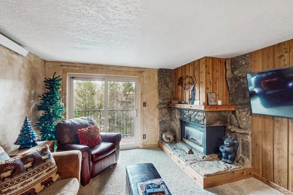 Beaver Village Apartment in Fraser