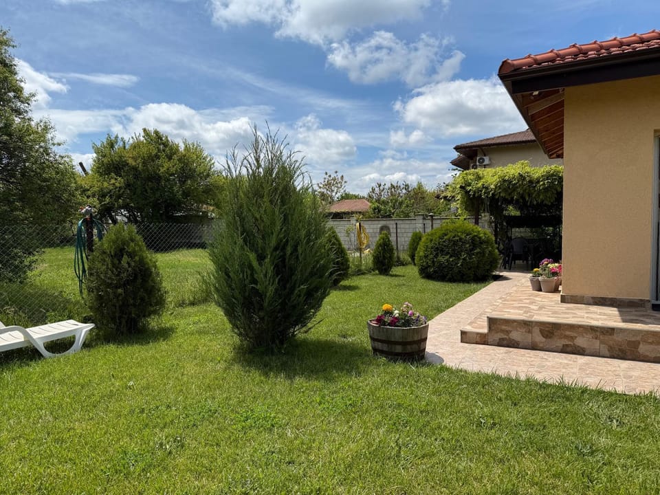 Vyara Holiday Home House in Dobrich Province, Bulgaria
