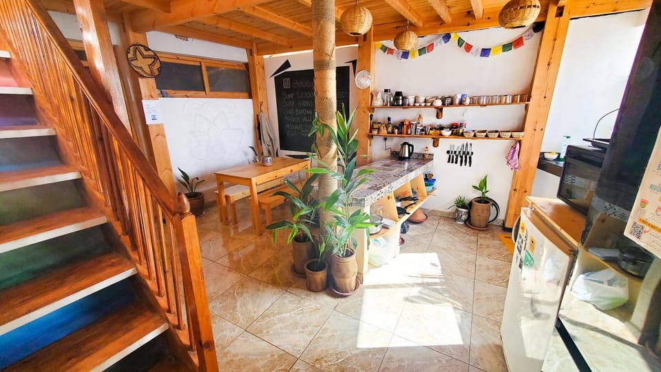 Communal kitchen, City view, Sea view, Area and facilities, kitchen