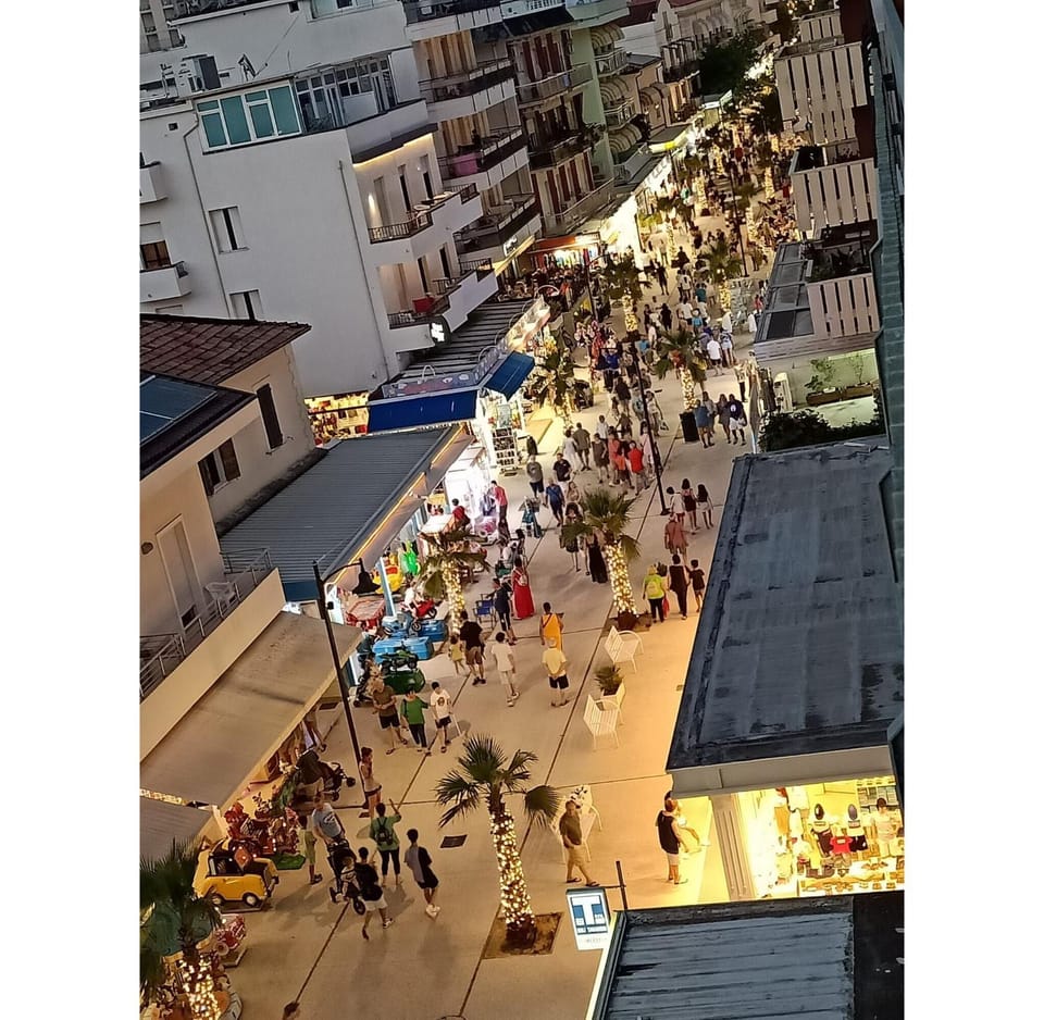 Italian Experience-Cattolica Sea Loft Apartment in Cattolica