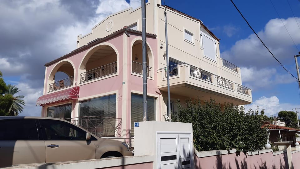 Villa Maria Louiza NEAR AIRPORT Apartment in East Attica Regional Unit, Greece