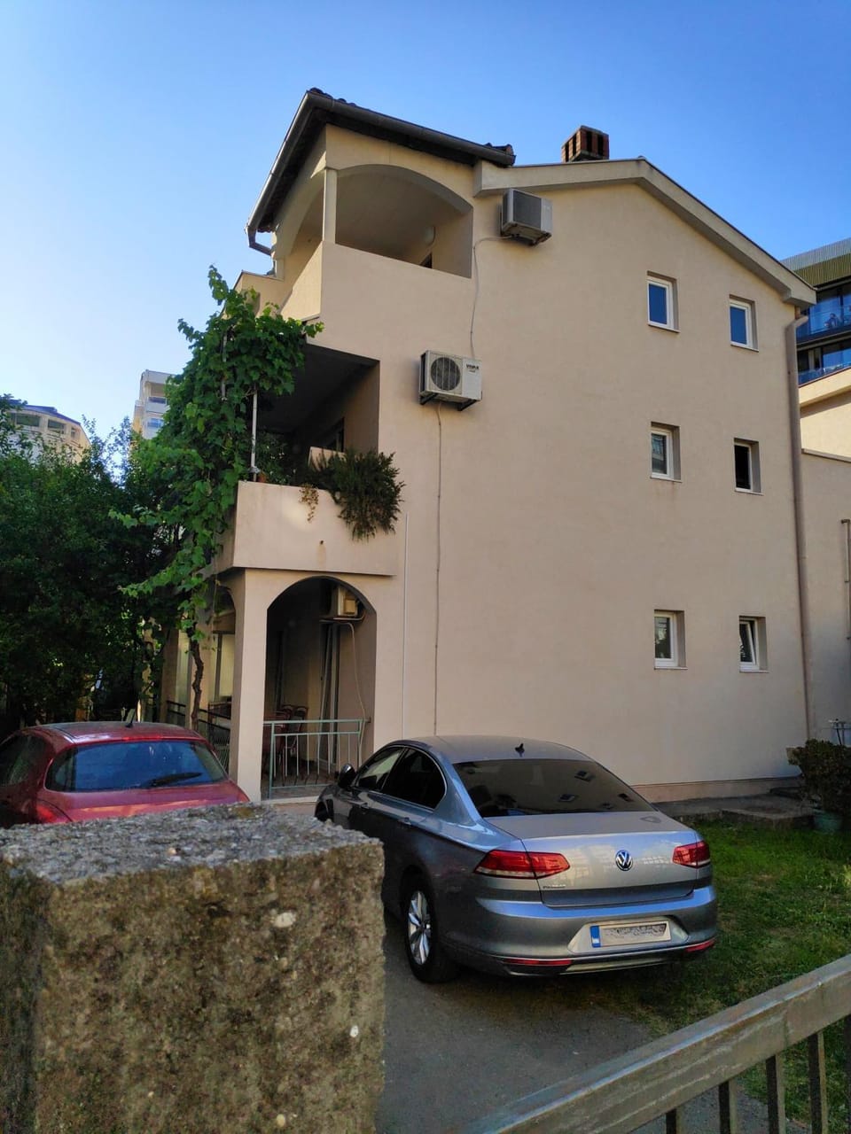 Property building, Parking