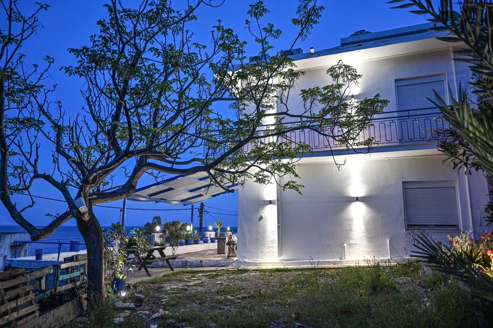 Property building, Balcony/Terrace
