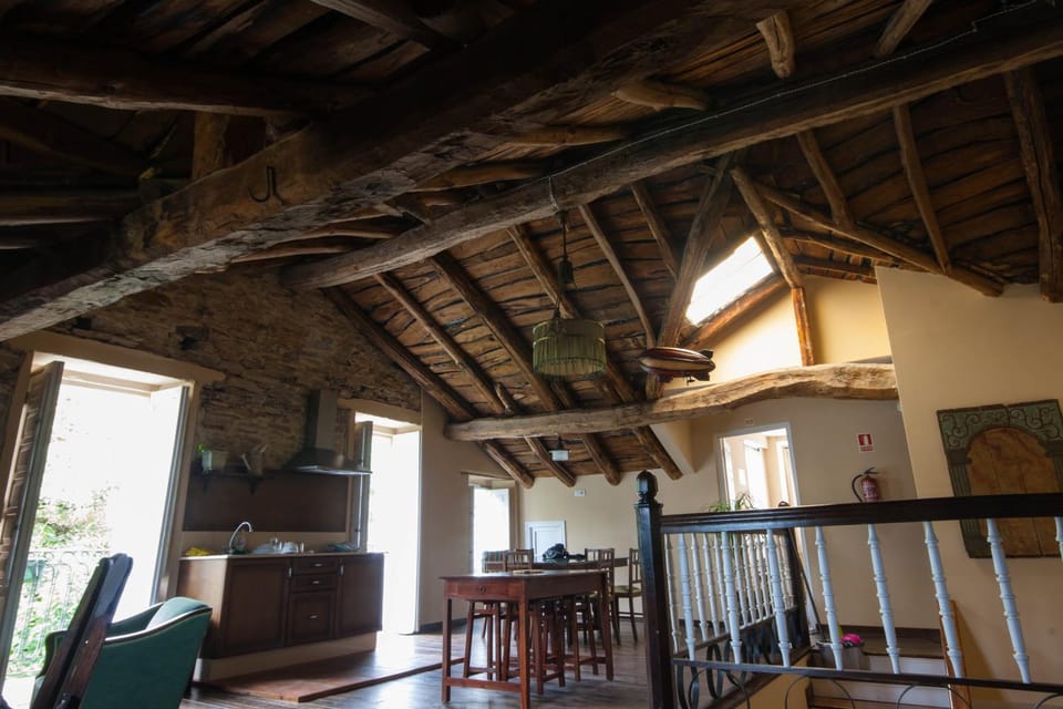 CASA PELTRE Hostel in Galicia